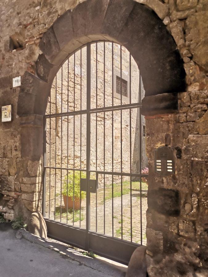Апартаменты Casa Del Palazzo Del Marchese Тарквиния Экстерьер фото